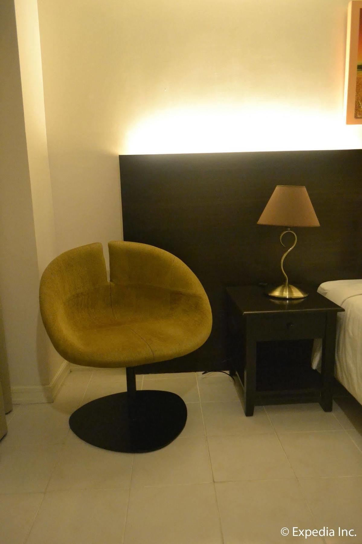 Destination Hotel Tagaytay Тагайтай Экстерьер фото
