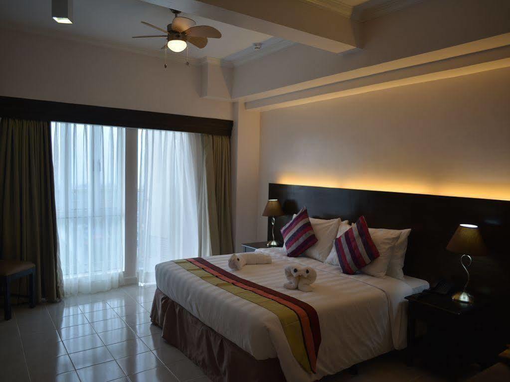 Destination Hotel Tagaytay Тагайтай Экстерьер фото